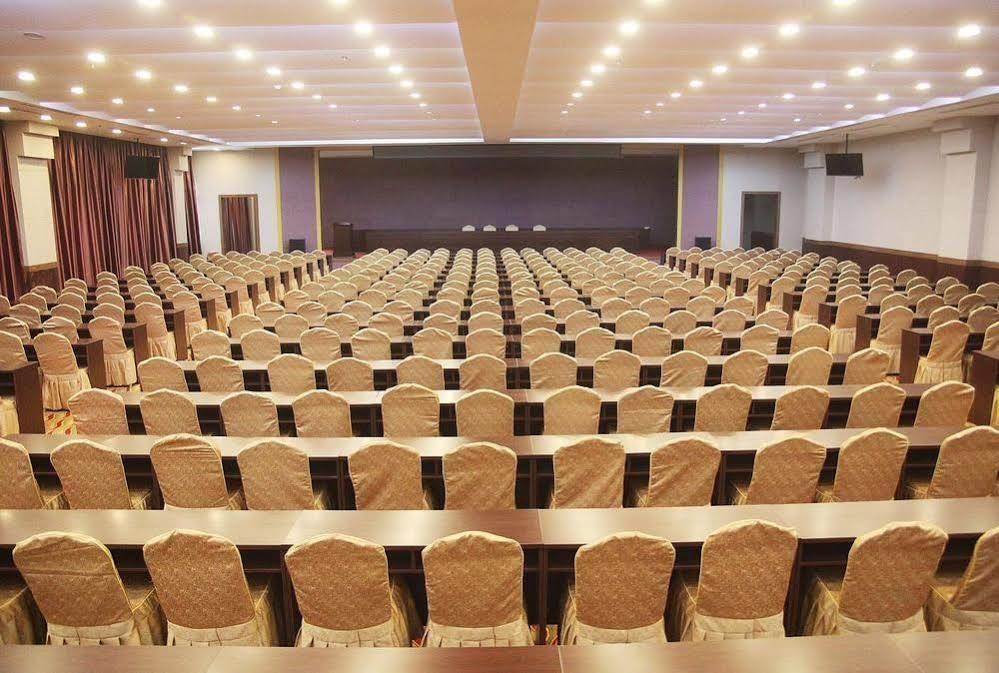 Weishi International Hotel Qing Zhou Esterno foto